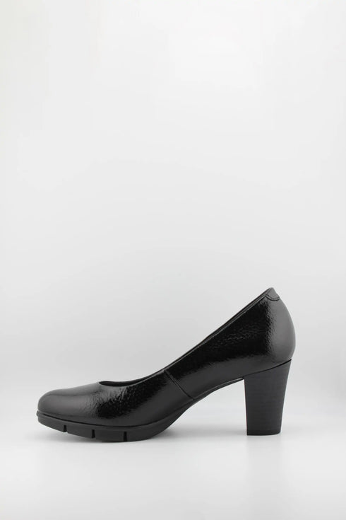 Baerchi Textured Patent Leather Block Heels